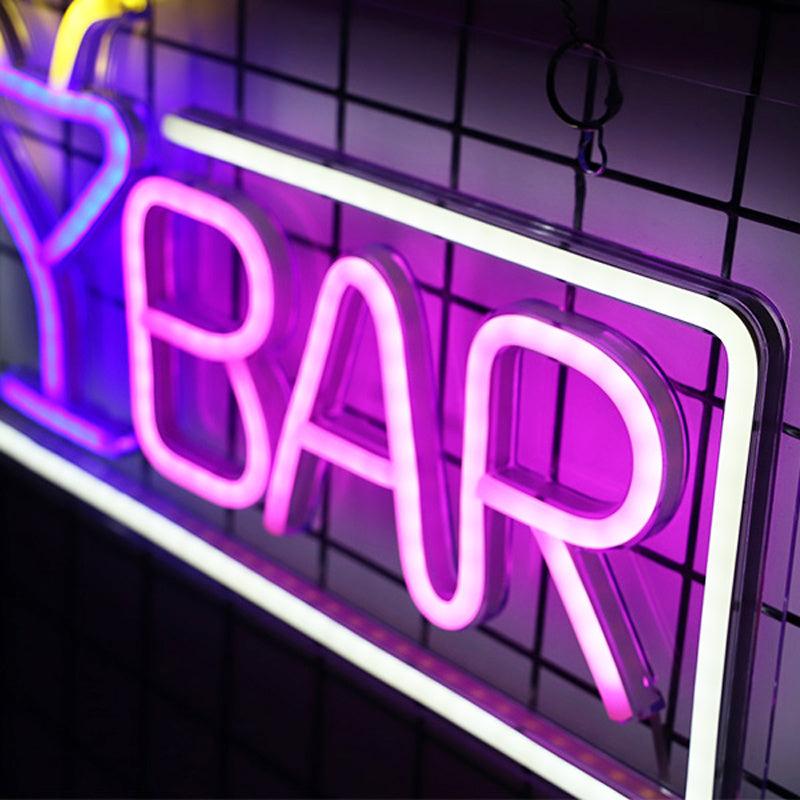 Lumières publicitaires au néon aux couleurs vives pour les fêtes de bar