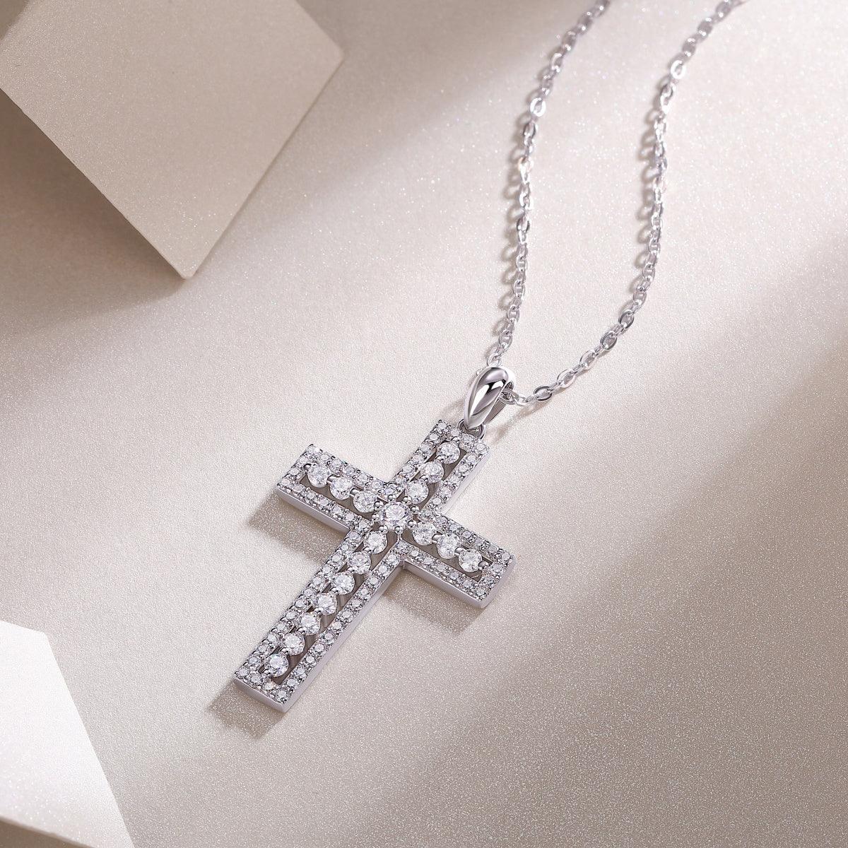 Shelter Luxury Fashion Diamond Pendant Necklace Set With Mosan Diamond Silver Ornaments - Grivelo