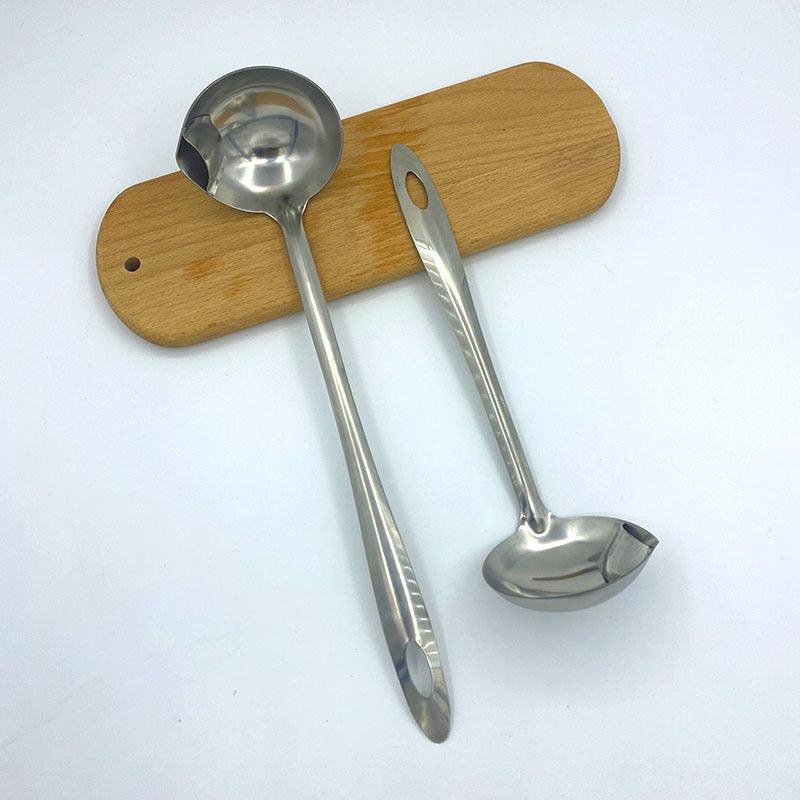 Filtre à graisse en acier inoxydable à long manche pour louche domestique