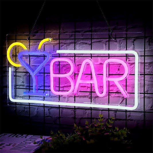 Lumières publicitaires au néon aux couleurs vives pour les fêtes de bar