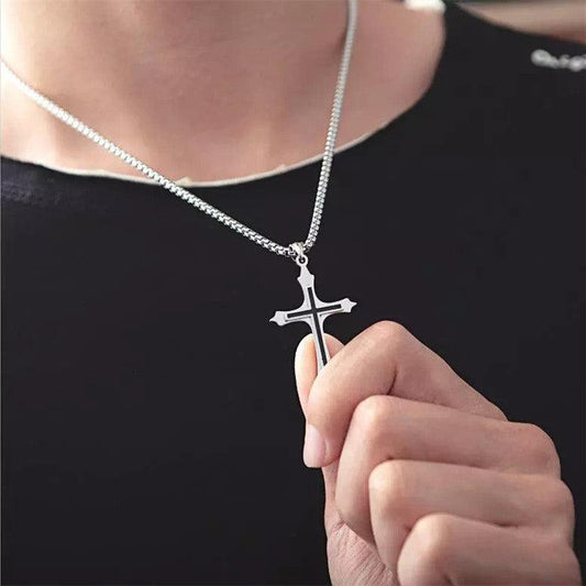 Collier avec pendentif en forme de croix en acier inoxydable pour homme